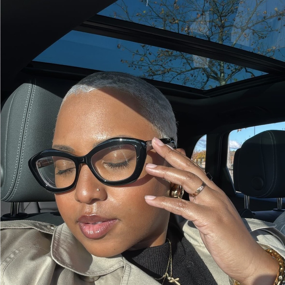 Saint Laurent Black Oversized Cat-Eye Glasses - Picture 6 of 6